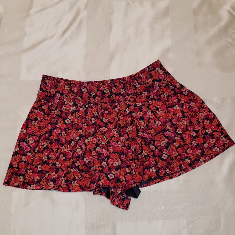 Express Shorts